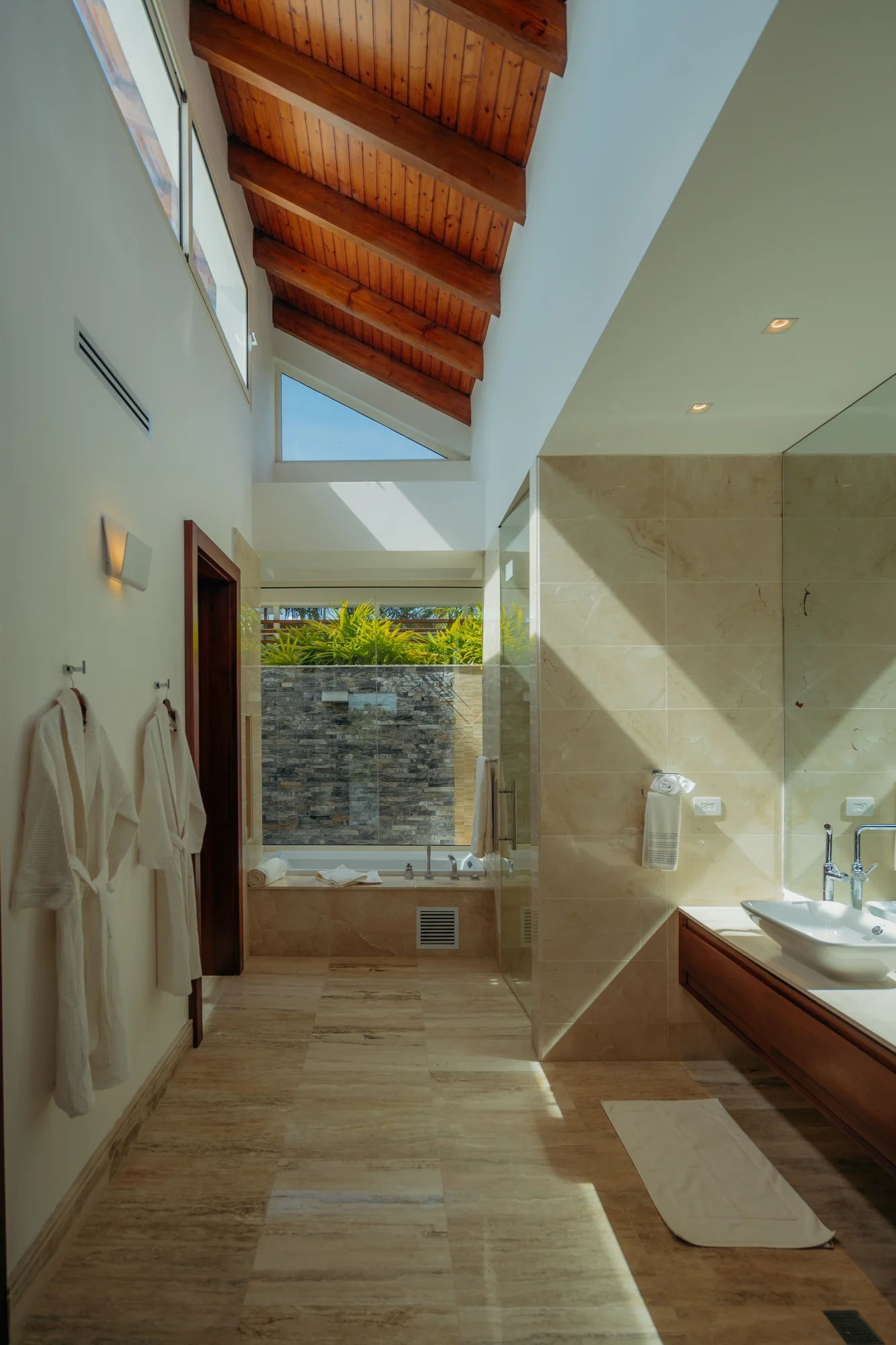 Fotografía 45 · Villa for Sale – Golf Founders, Cap Cana, Dominican Republic