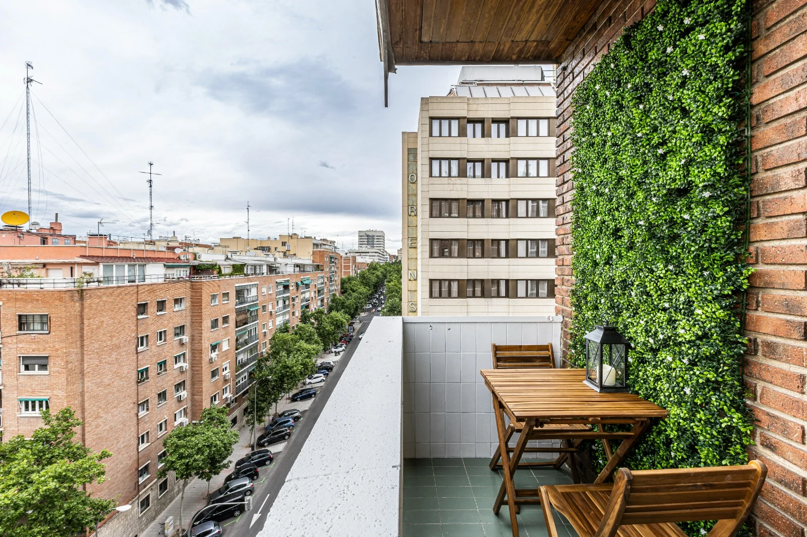 Fotografía 24 · Elegant Renovated & Furnished Apartment For Rent Near Santiago Bernabéu
