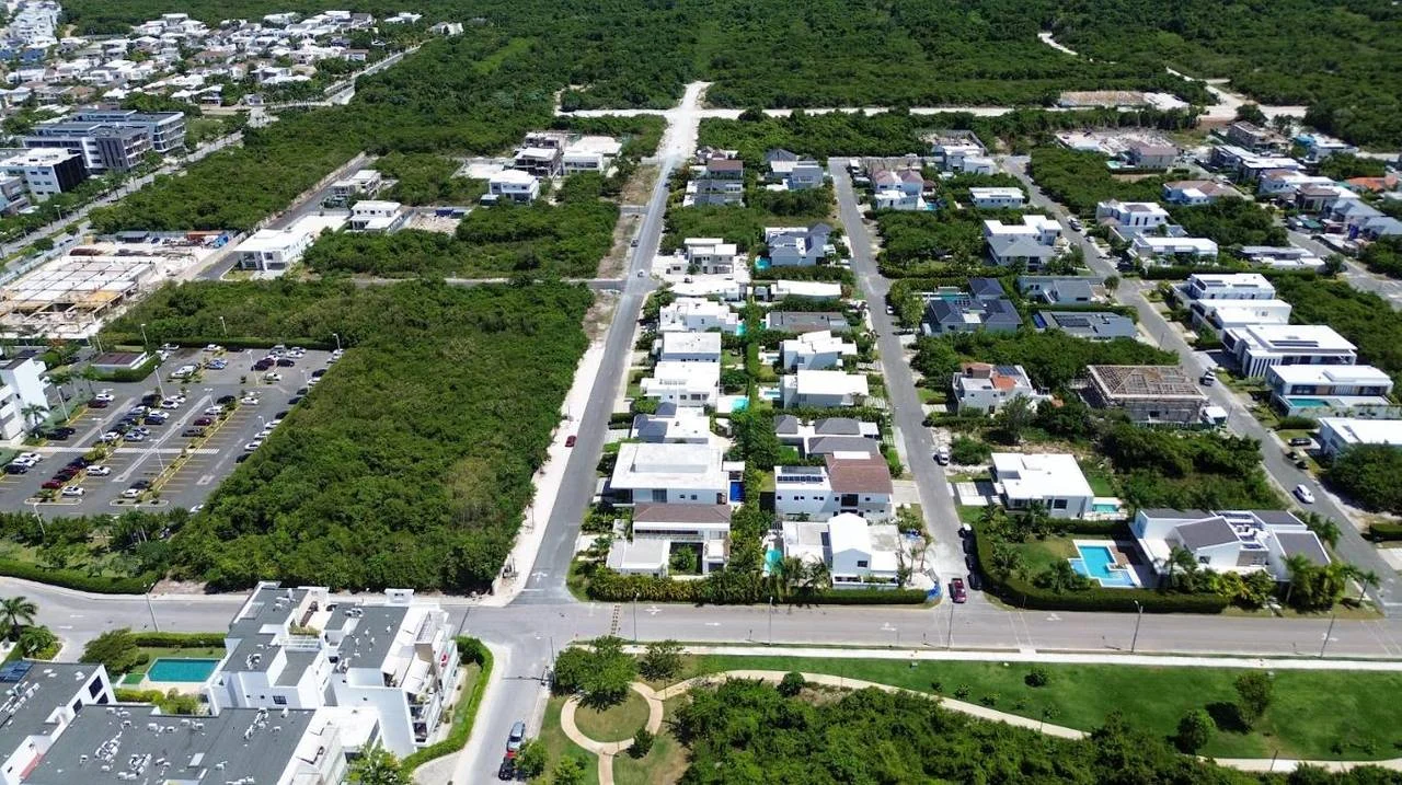Fotografía 7 · Solar e Venta en Punta Cana Village - República Dominica