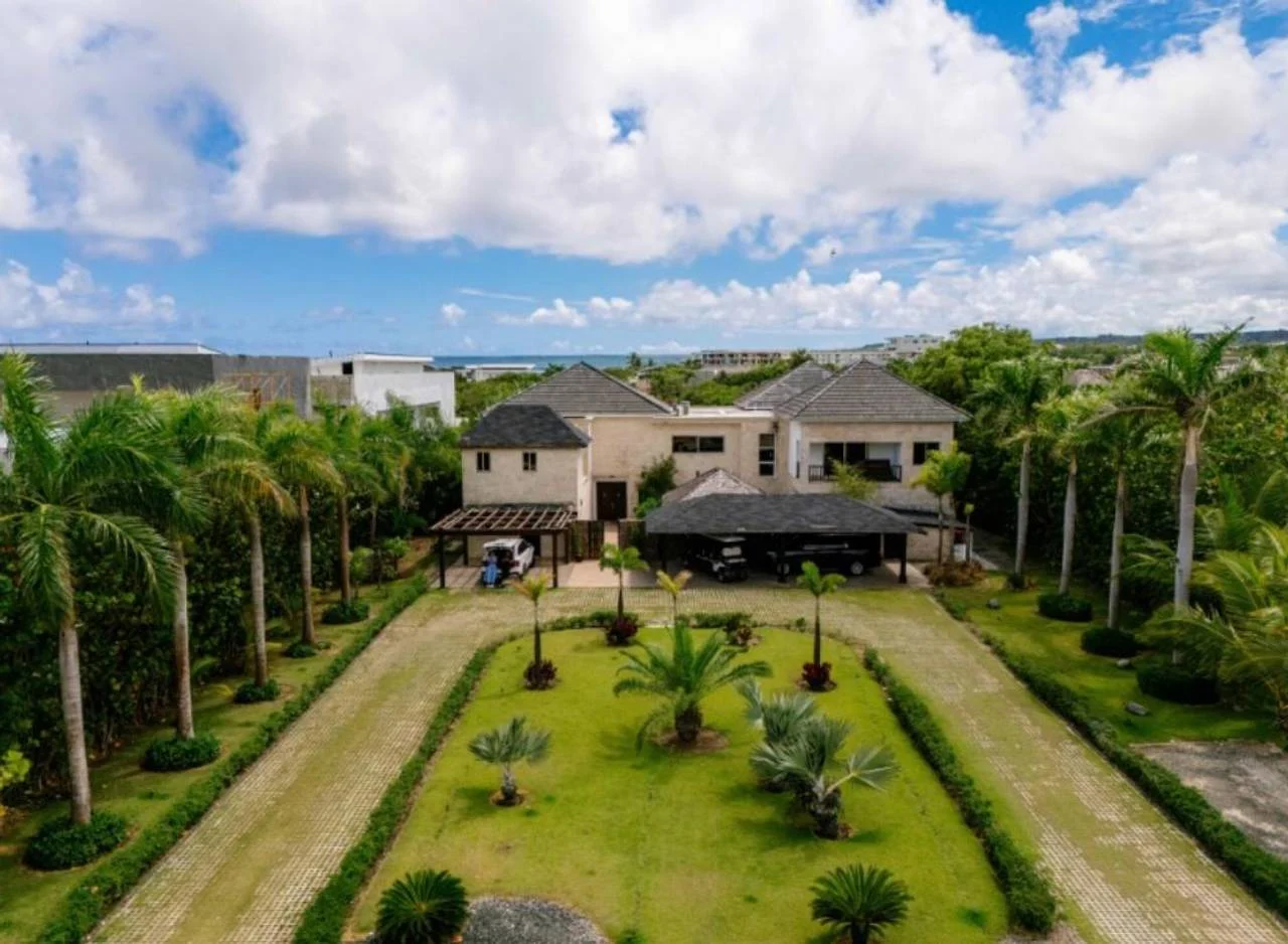 Fotografía 9 · Venta - Villa en Cap Cana con Vista al Oceano - República Dominicana
