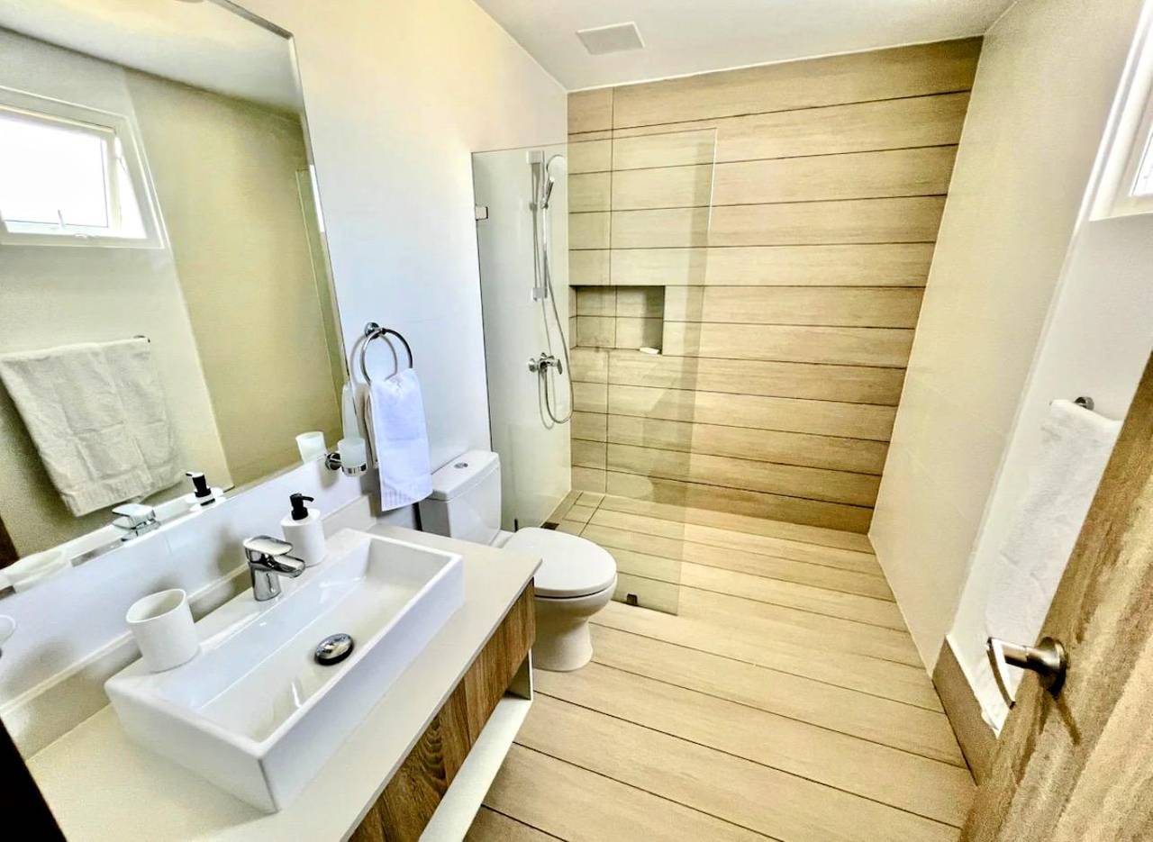 Fotografía 17 · Espectacular apartamento segunda linea de playa 3 habitaciones, en República Dominicana.