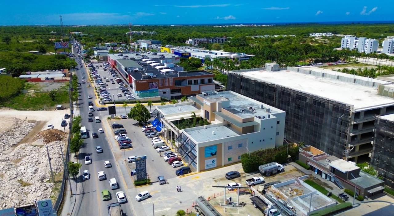 Fotografía 4 · Local Comercial en Alquiler en Punta Cana - Republica Dominicana