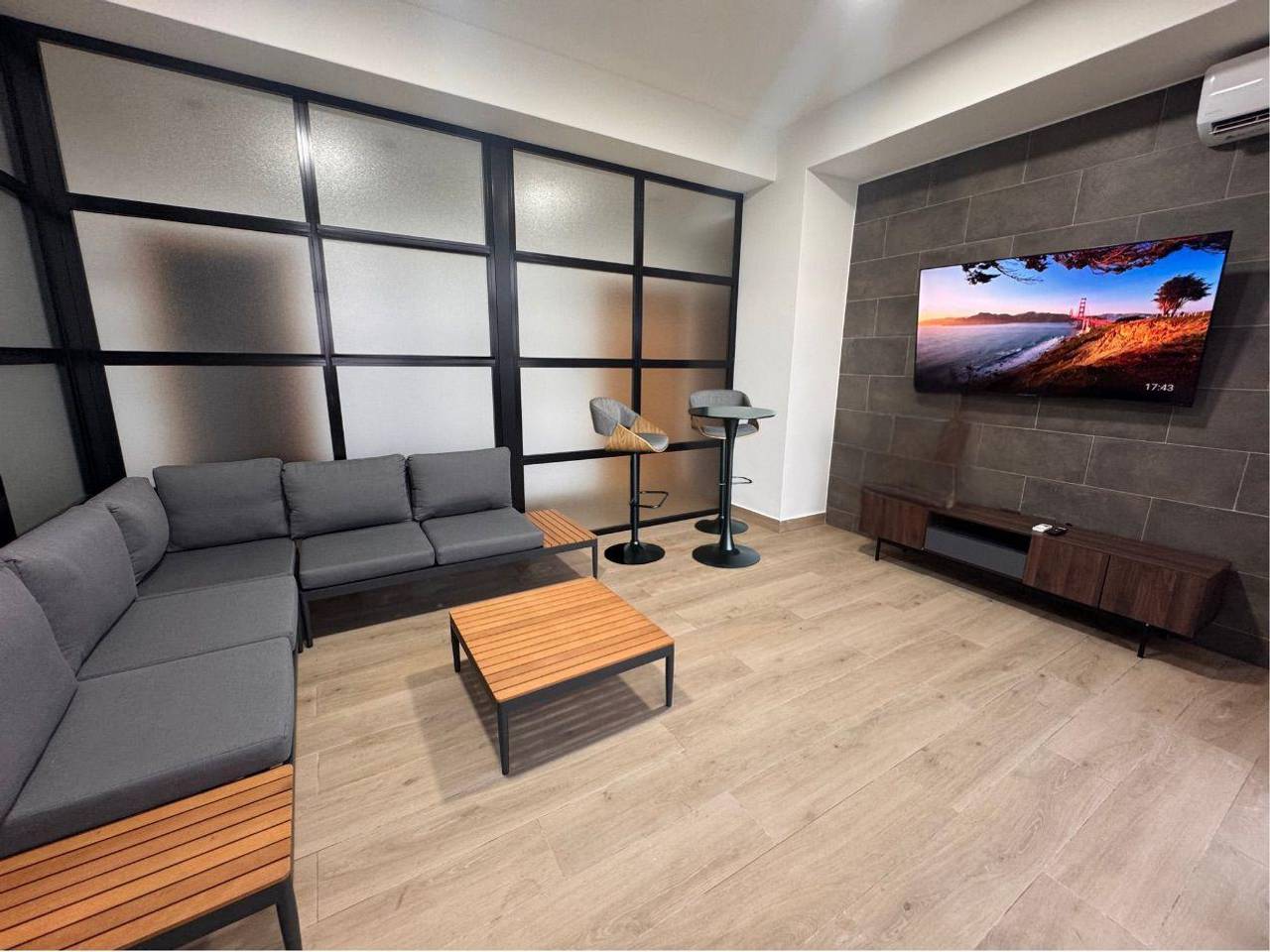 Fotografía 2 · Últimas unidades lista de 1 y 2 habitaciones